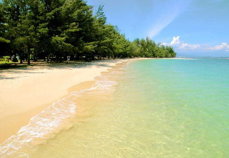 Tempat peranginan Sutera Sanctuary At Manukan Island 4*