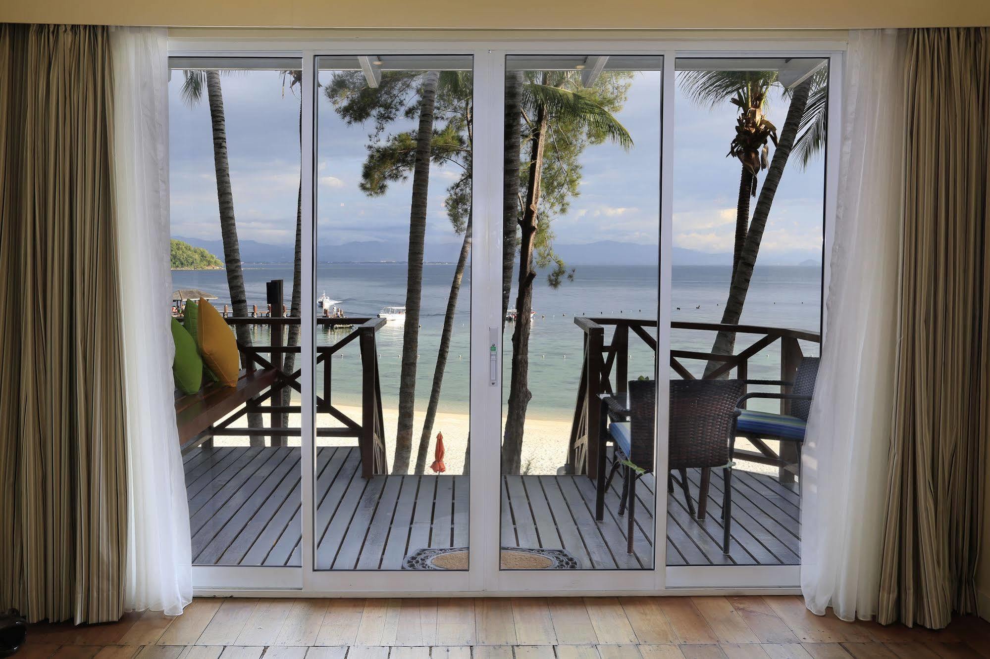 Sutera Sanctuary At Manukan Island 4*