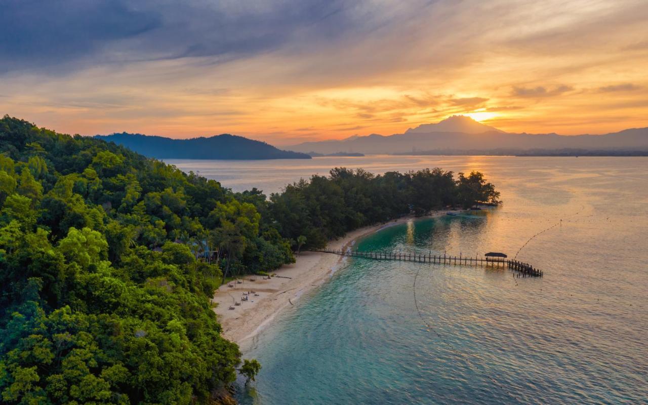 Tempat peranginan Sutera Sanctuary At Manukan Island