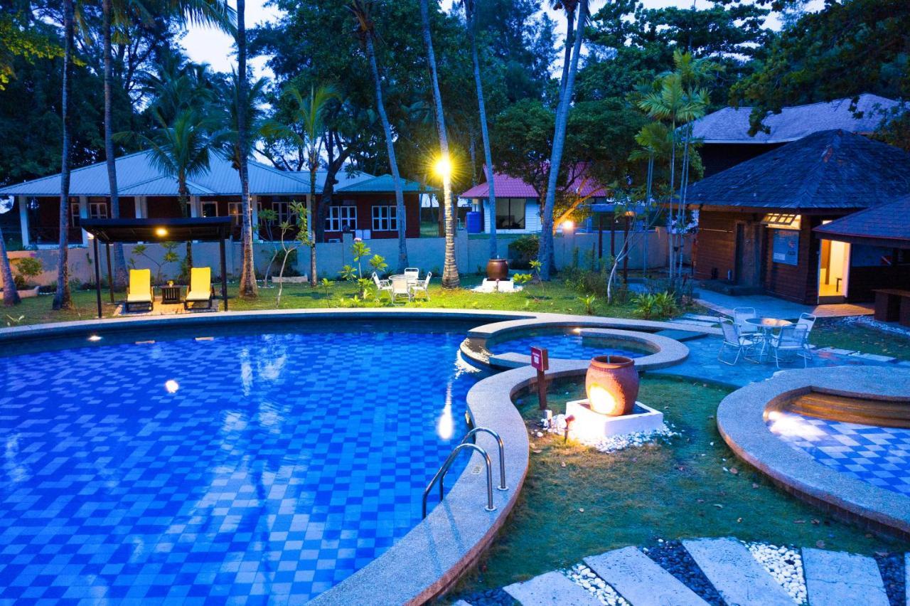 Sutera Sanctuary At Manukan Island 4*